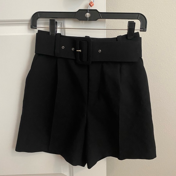 Zara high waisted belted shorts - Picture 4 of 5